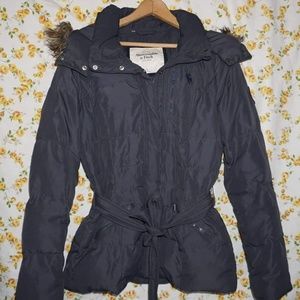 Abercombie and Fitch Puffer Tie Waist Coat Size M